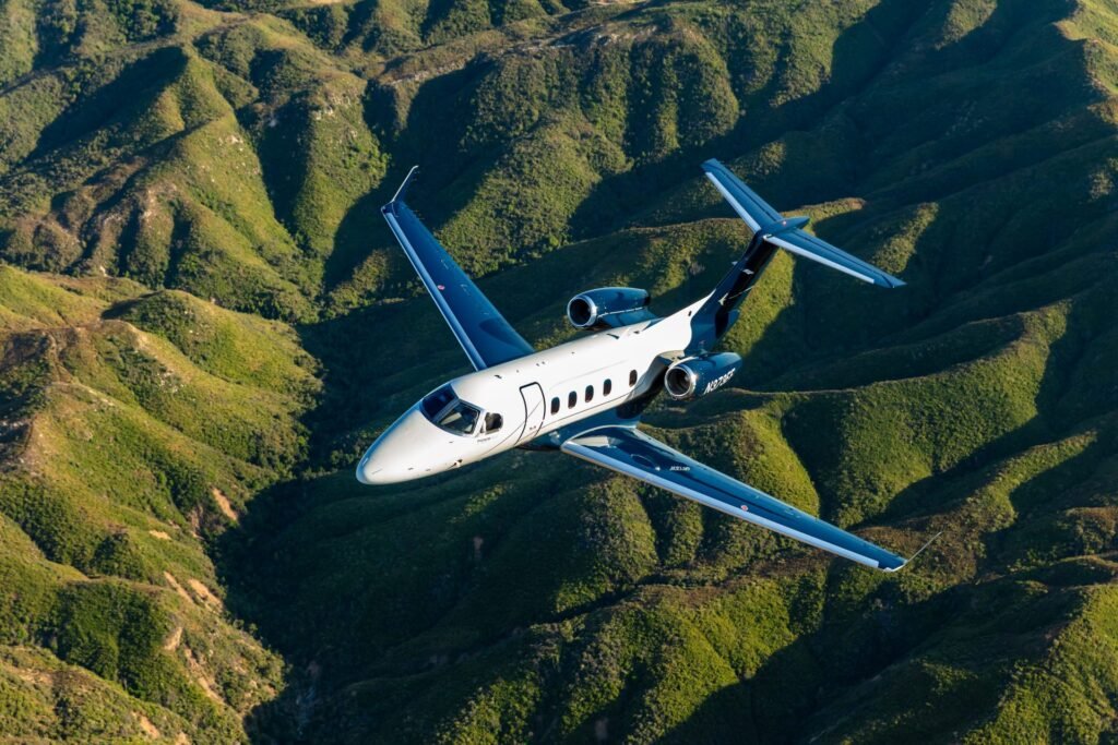 Phenom 300e exterior 1